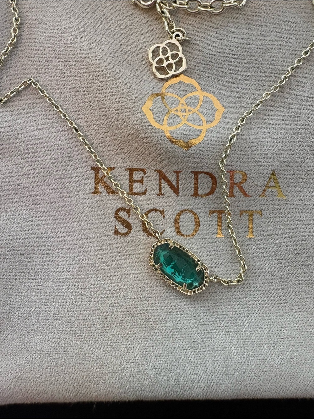 Kendra Scott Elisa Gold Chain Necklace with green London blue pendant